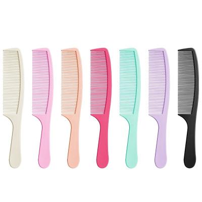 China For Commercial Barber Men's Hair Cutting Comb Plastic Handle Comb Can Be Customized Logo And Color Hair Tools Wholesale for sale