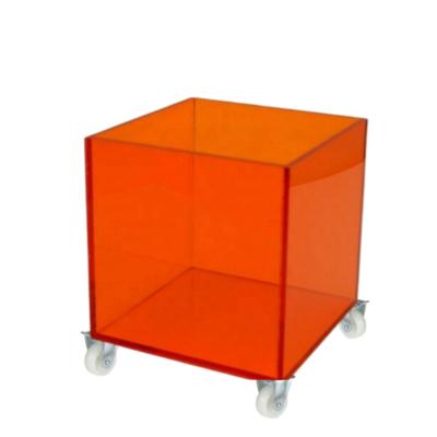 China Clean East Cube Lucite Colored Acrylic Table On Wheels For Home Furniture for sale