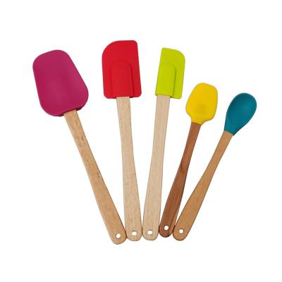 China 5pcs Sustainable Easy Clean And Stored Silicone Baking Utensils With Wooden Handle Small Silicone Cooking And Baking Tools For Kids Or Adults for sale