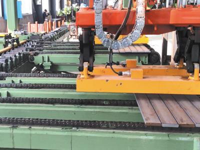 China Leaf Spring Raw Materials Cutting Machine Automatic Production Line for sale