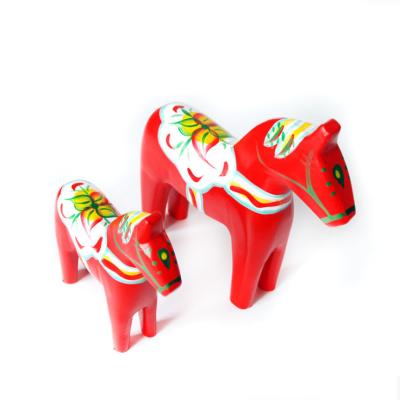 China European Nordic wooden red wooden horse crafts animal style decoration home desk ornaments for sale