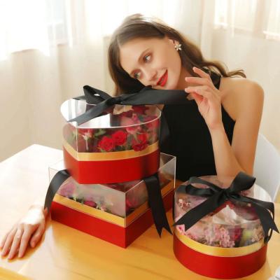 China Beautiful Heart Shape Gift Box Handmade Acrylic Flower Box Transparent Wholesaler Gift Box for sale