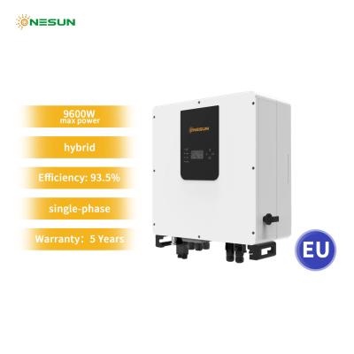 China ONESUN 6Kw Pure Sine Wave Output Voltage Grid On/Off Hybrid Solar Inverter For Solar System 480*210*495mm for sale