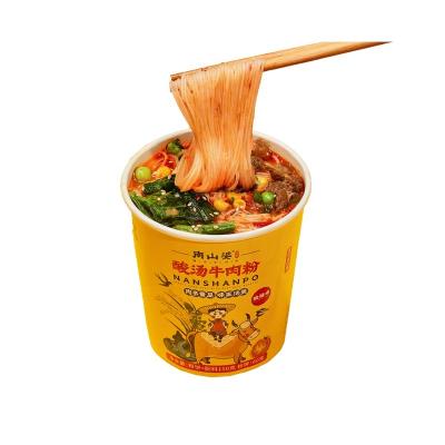 China NANSHANPO Natural Making Bulk Chinese Noodle Supplier Fast Food 5 Mins Flesh Flavor Cup Instant Noodles for sale