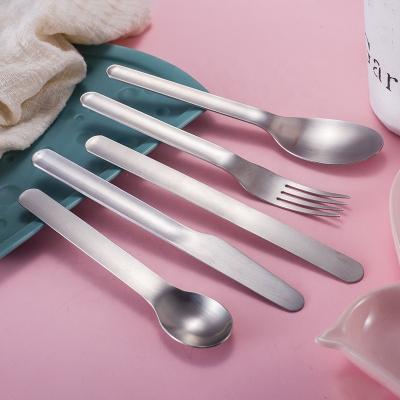 China Amazon Success 5piece Sustainable Portable Stainless Steel Cutlery Set With Case Reusable Outdoor Kids Flatware For School Camping Travel for sale