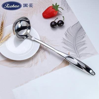 China Restaurant Kitchen 18/10 Stainless Steel Oil Separating Soup Ladle Viable Hot Pot Serving Large Spoons for Cooking Stirring for sale