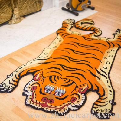 China Tiger Rugs Handmade Carpet And Anti-Slip Animal Shape Rug for sale