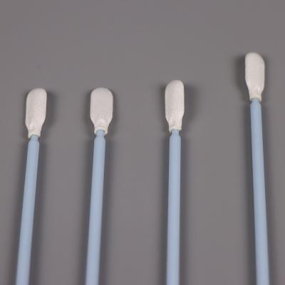 Cina 100pcs pp trattano i germogli del cotone a semiconduttore del tampone della schiuma del locale senza polvere per pulizia del locale senza polvere in vendita