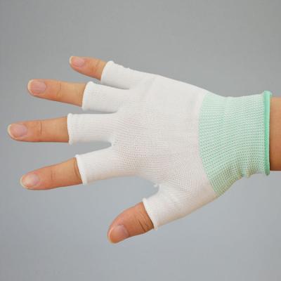 Cina Knit Low Lint Half Finger Nylon Polyester Glove Liners Medium Weight 13 Gauge in vendita