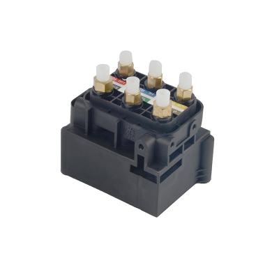 China 0993200200 0993200258 Air Suspension Valve Block W213 W253 C238 Airbag Valve Block for sale