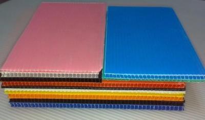 China HDPE Correx Plastic Sheets pp hollow board for construction Moisture resistance for sale