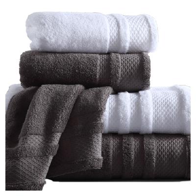 China Viable Size Custom Made Pure Cotton Bath Towel Luxury Hotel White Comfortable Gray Bath Towel for sale