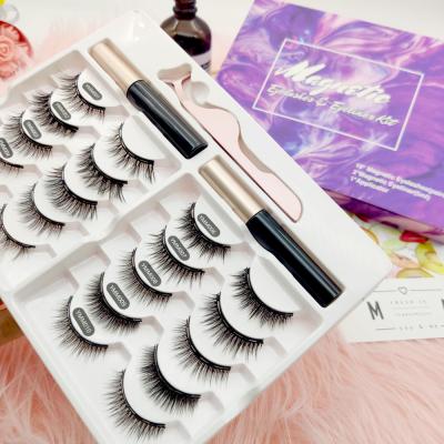 China Natural Soft 10 Pairs Private Label Magnetic Eyelashes Silk Magnetic Eyelashes With Magnetic Liquid for sale