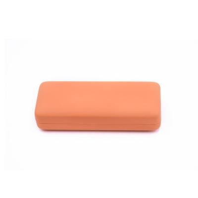 China Fashional glasses case retro compression glass box custom wholesale children's myopia glass box single box iron portable frosted glass box for sale