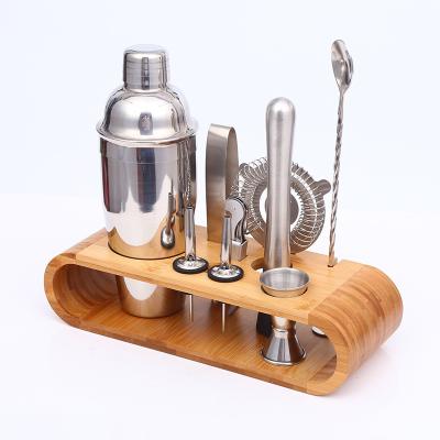 China Bars Clubs 750ml / 600ml Small Gauge Stainless Cocktail Shaker Barware Set With Bamboo Rack for sale