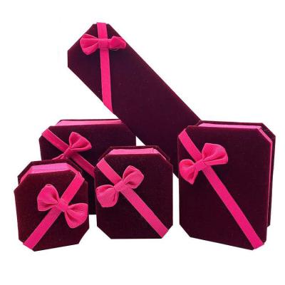 China Custom Wholesale Bracelet Ring Set Jewelry Box Jewelry Velvet Cloth Packaging Necklace Bracelet Bangle for sale