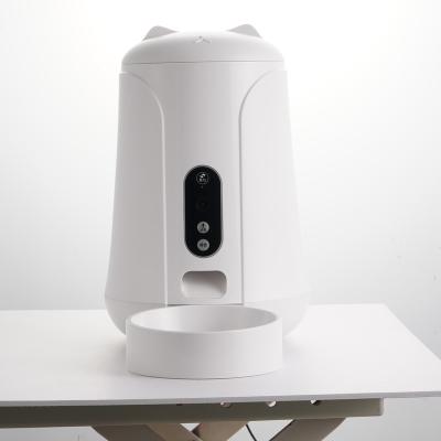 China Customized Automatic Timing Smart Cat Dog Food Dispenser Automatic Pet Feeder Cheap And 2023 Hot New Product for sale