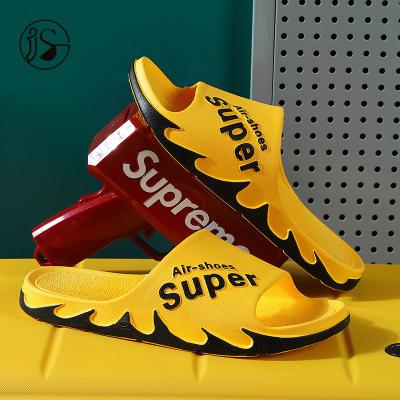 China Fashion trend outdoor sport style man EVA slippers slip shoes hot sale men's slippers for sale