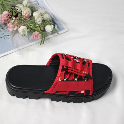 China Fashion Trend Design Brand New Classic Mens Slippers Custom Logo Slippers For Men for sale