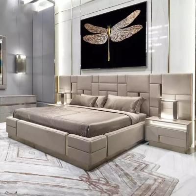 China Italian Design Luxurious Royal King Size Bed Leather King Bedroom Furniture Sets Double Bed With High Headboard for sale