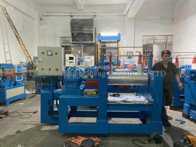 China 18KW Two Roll Open Rubber Mixing Mill 250mm Reclaimed Rubber Sheet Machine for sale