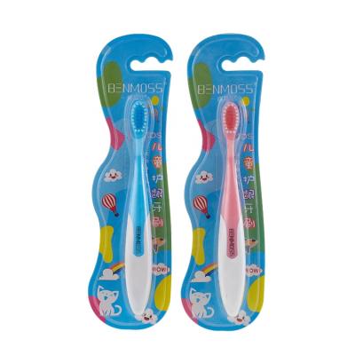 China 2020 Latest Design Ultra Soft Ultra Soft Custom Plastic Kids Toothbrush For Child for sale