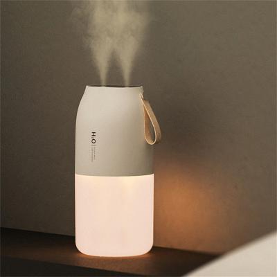 China Mini Portable Car Home Office Ultrasonic Cute Rechargeable Car Air Humidifier for sale