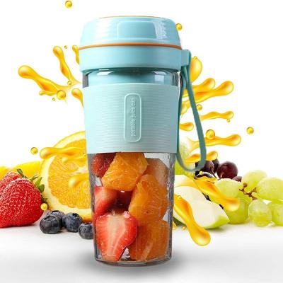 China 2021 260ml 9oz USB Cordless Variable Speed ​​Rechargeable Small Size Portable Travel Blender for Shake and Smoothie for sale