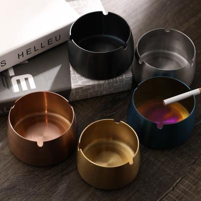 China Custom logo stainless steel mobile metal portable ashtrays smoking, small fancy luxury stainless steel gold cigar ashtray for sale