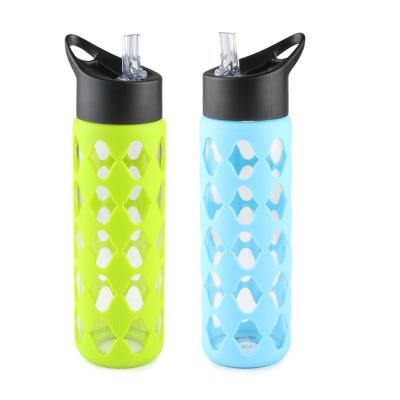 China Hot Selling Wholesale Eco-Friendly And Durable BPA Borosilicate Glass Free Water Bottle , Portable Leak Resistant Reusable Sports Bottles Glass With Sleeve for sale