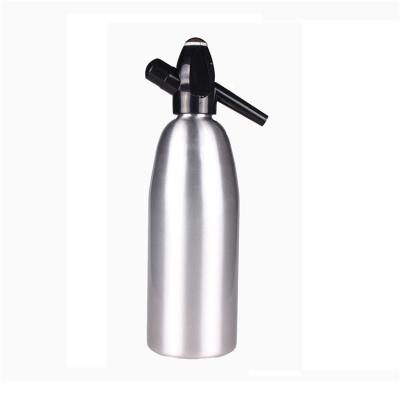 China Food grade high quality sustainable 1 liter stainless steel soda siphon for sale