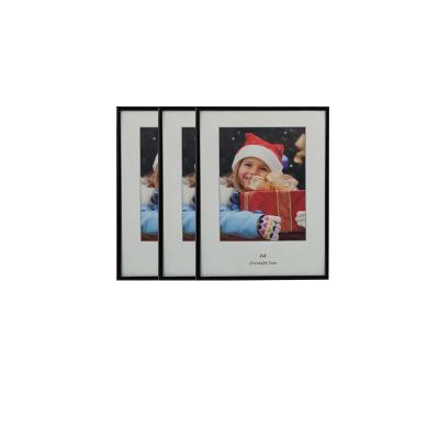 China Durable Mengkai Customized Kids Aluminum Alloy Photo Frame Handmade Aluminum Alloy A4 Picture Frame for sale