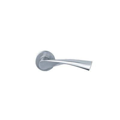 China Solid Door Gate Lever Handle With Cover for sale