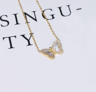 China Custom Tasty FASHIONABLE Shell Stainless Steel Necklace 18K Gold Plated Zirconia Framing Butterfly Necklaces Pearl Jewelry for sale