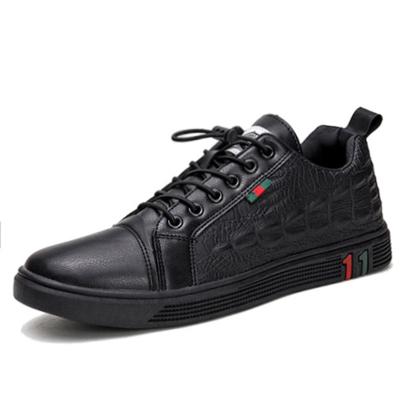 China 2022 Trend Fashion Breathable Leather Casual Shoes Men's Black Canvas Leisure Sneakers For Men's Sports for sale