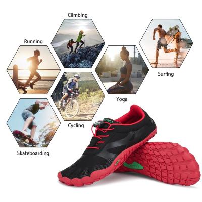 China Fashion\Comfortable\Durable\Breathable\Lighted Cross Training Outdoor Men's Water Sport Shoes Non-Slip Court Athletic Squash Tennis Shoes for sale