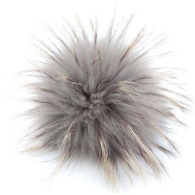 China Fur Pom Poms For Raccoon Hats 20 Cm Extra Large Fluffy Fur Pom Poms For Beanie Hats for sale