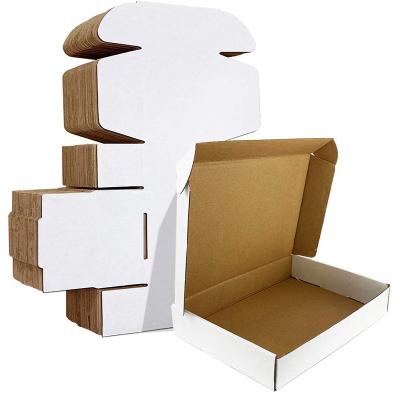 China Recycled Materials Wholesale Custom White Corrugated Packaging Box Collapsible Corrugated Ad Box for sale