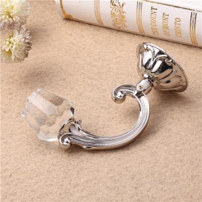 China XuSheng Metal Curtain Accessories Rose Crystal Curtain Hook Shower Curtain Hooks for sale