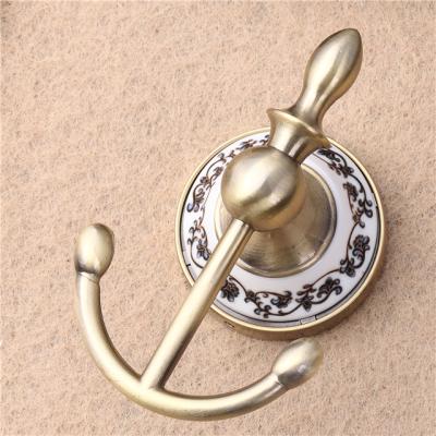 China Curtain Accessories Curtain Wall Crystal Hook for , Crystal Curtain Hook for sale