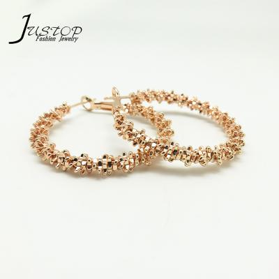 China Environmental Friendly Personalized Custom Made Gold Color Flower Circle Earring Gold Hoop Earrings for sale