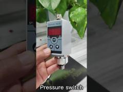 Liquid level sensor pressure switch