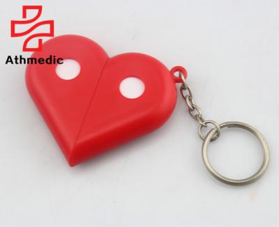 China 2022 Promoting Food Grade Athmedic ABS Detachable Transformable Pill Box Shape Heart Key Chain With Lamp Light for sale