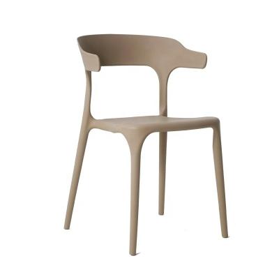 China Modern hot sale pp plastic chair office chair modern simple design backrest comfortable dining room plastic chair for sale