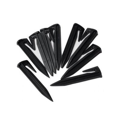 China Plastic Lawnmower 8.5mm Peg Black PVC Nail For Perimeter Wire Lawnmower Boundary Cable for sale