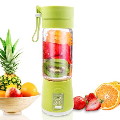 China Car K06-0099 Juicer Blender Car K06-0099 Fruit Blender Vegetable Cup Juicer Portable USB Hand Blender for sale