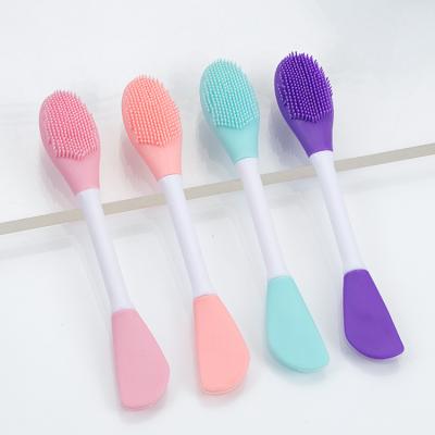 China Beauty Care Make Tools Hot Selling Nose Brush Silicone Face Stick Facial Cleansing Applicator Double Head Facial Mask Brush for sale