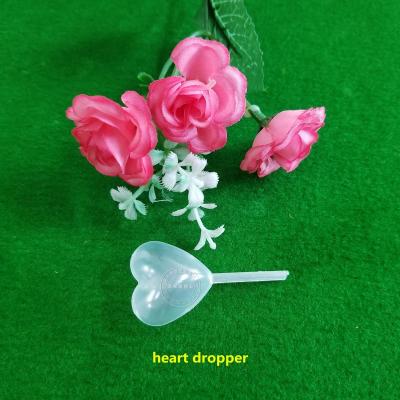 China Excellent Elasticity 4ml Pipets Disposable Liquid Droppers Clear Plastic Heart Shape For Cakes Chocolate for sale