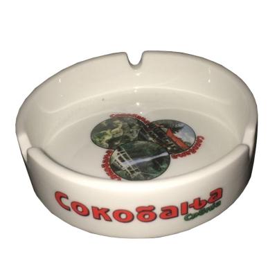 China Custom Souvenir Tourist Ceramic Ashtray Souvenir Wholesale for sale