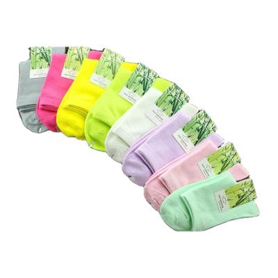 China High Quality CREW HRUN Bamboo Women's QUICK DRY Female Socks Bamboo QUICK DRY Casual Socks for sale